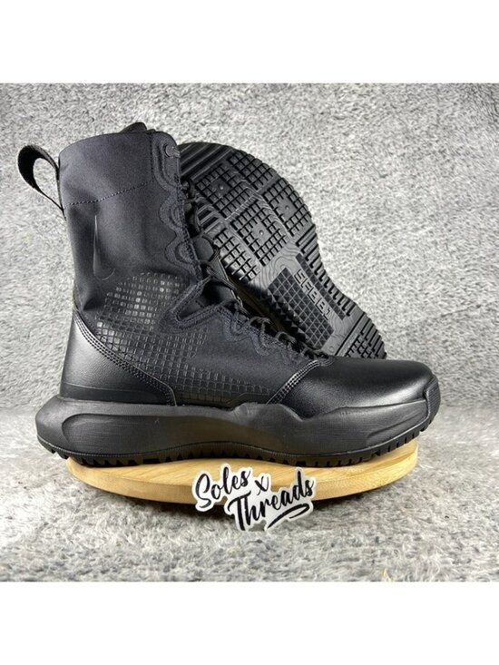 Nike SFB B2 Tactical Outdoor Boots Size 11.5 Men Triple Black FN3717-001
